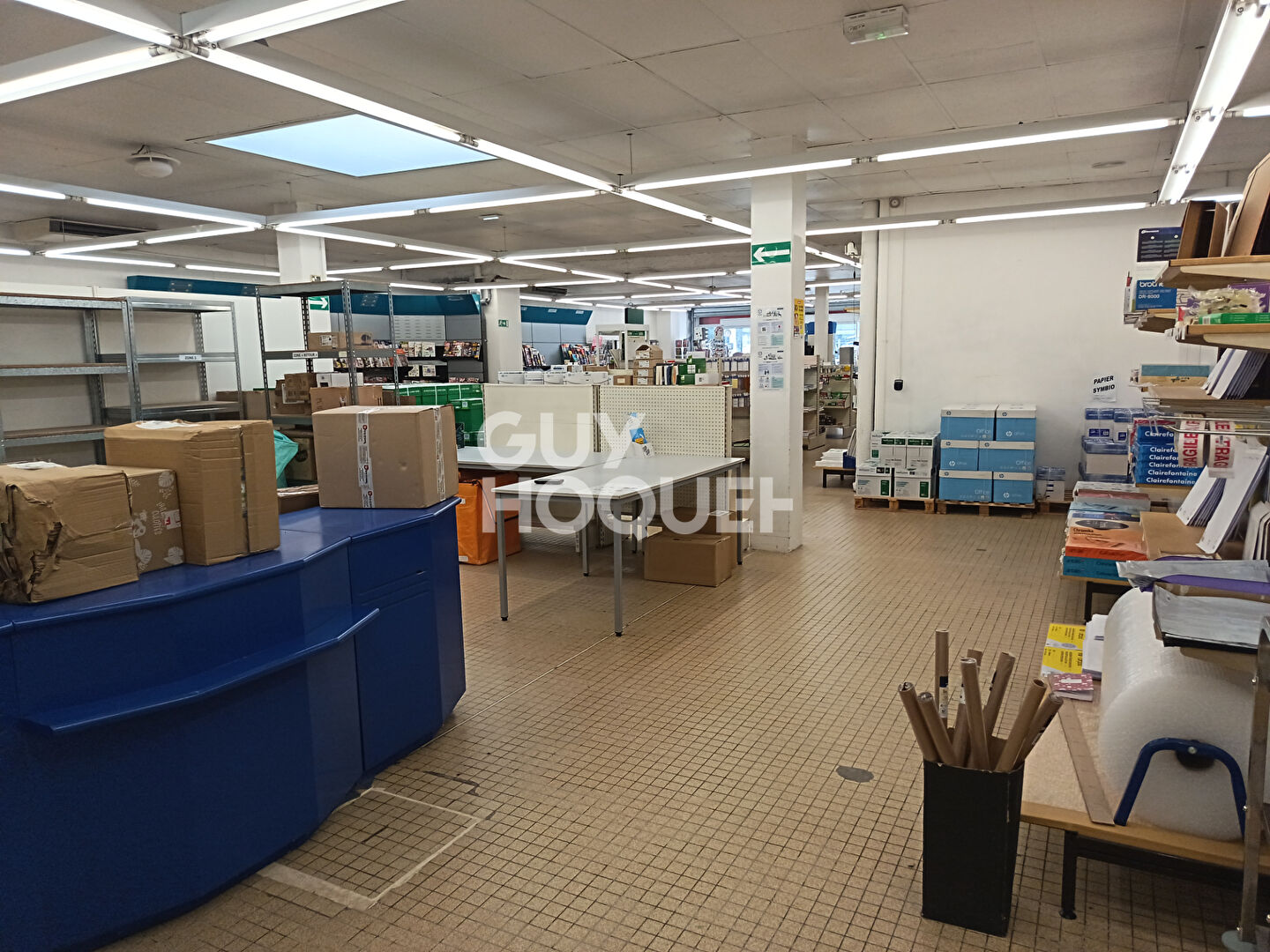 Local commercial HAGETMAU de 270 m2