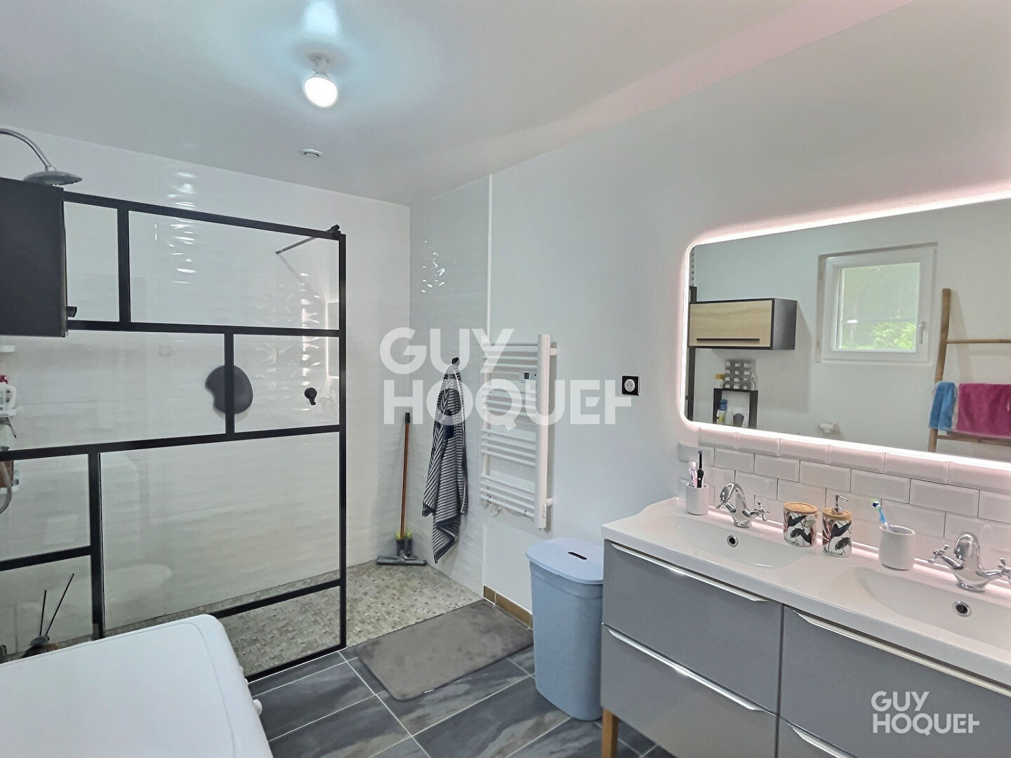 Maison contemporaine 150 m2, plain-pied, verdoyant, au calme