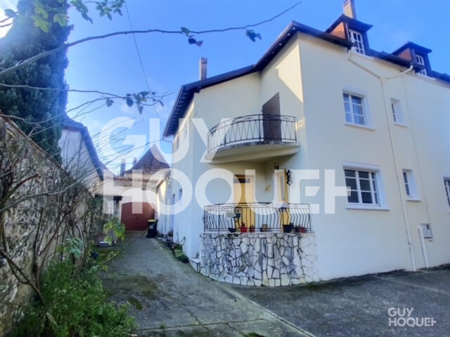 Maison proche du centre ville d'Orthez