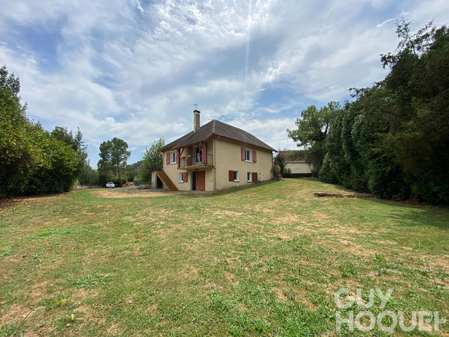 Maison familiale de 107 m²  proche Salies de Béarn sur un terrain de 2 800 m²