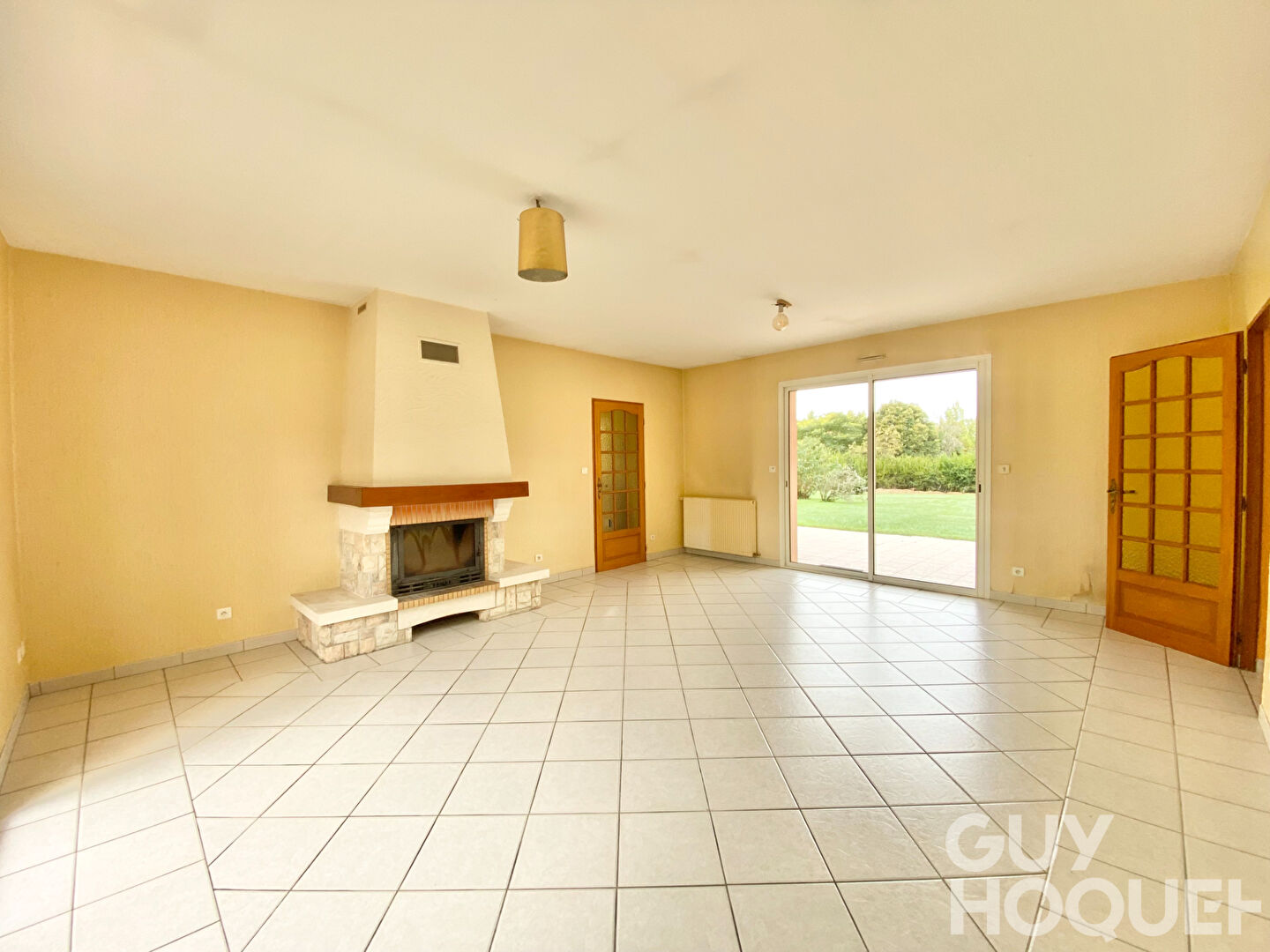 Maison de plain-pied de 86 m²  proche  Salies de Béarnsavec garage sur un terrain de 1 500 m²