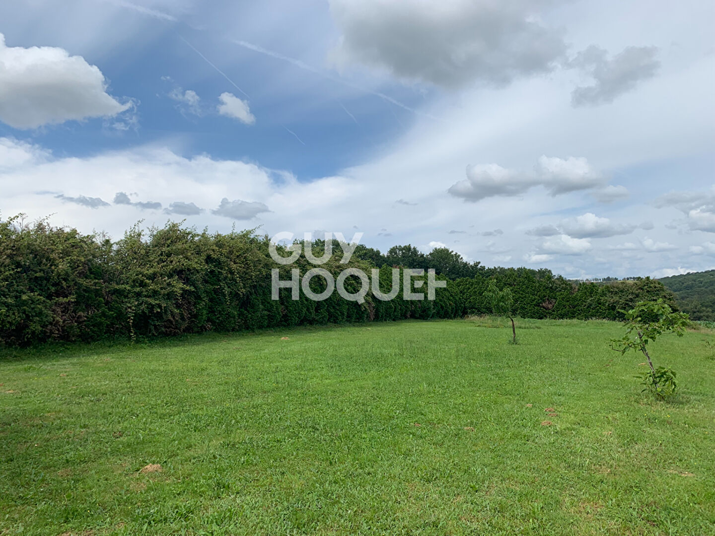 Terrain constructible à Salies de béarn 1300 m2.