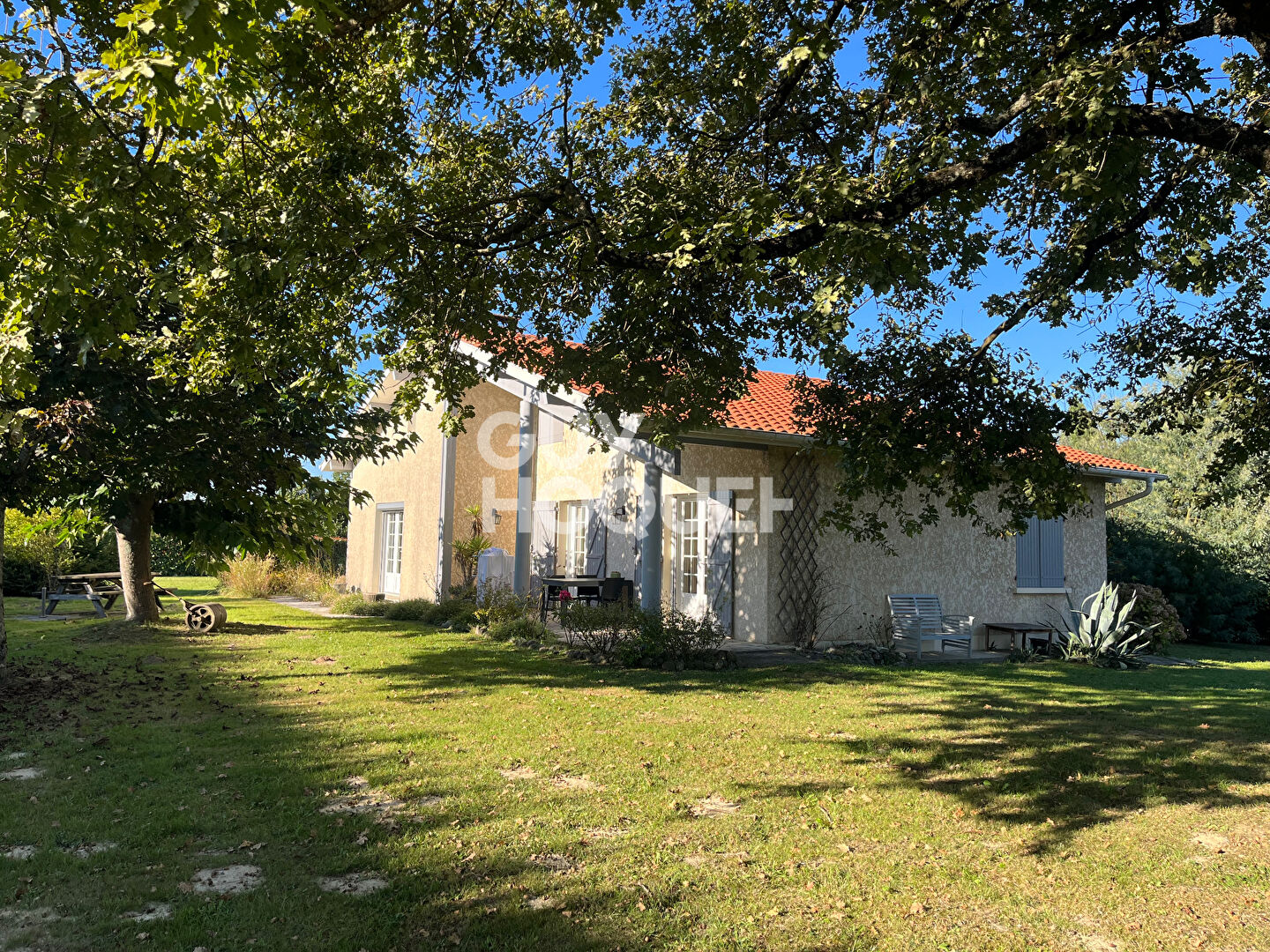 Maison Amou, 107 m2, 3 chambres, au calme