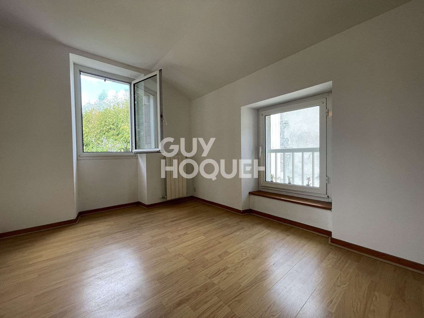 Maison T5 avec garage en centre ville d'Orthez