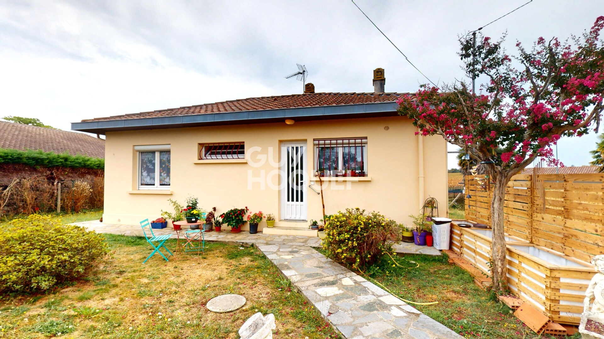 Maison de plain pied avec jardin et garage à Samadet