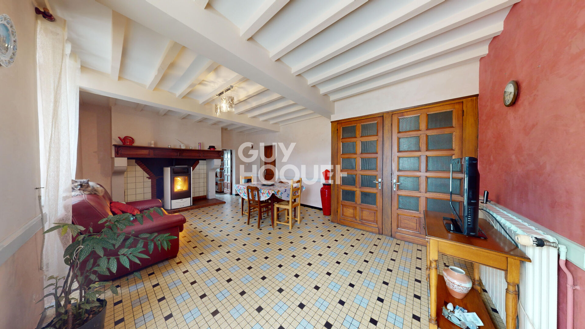 Maison de maître 243 m² avec volumineuses dépendances et grand terrain