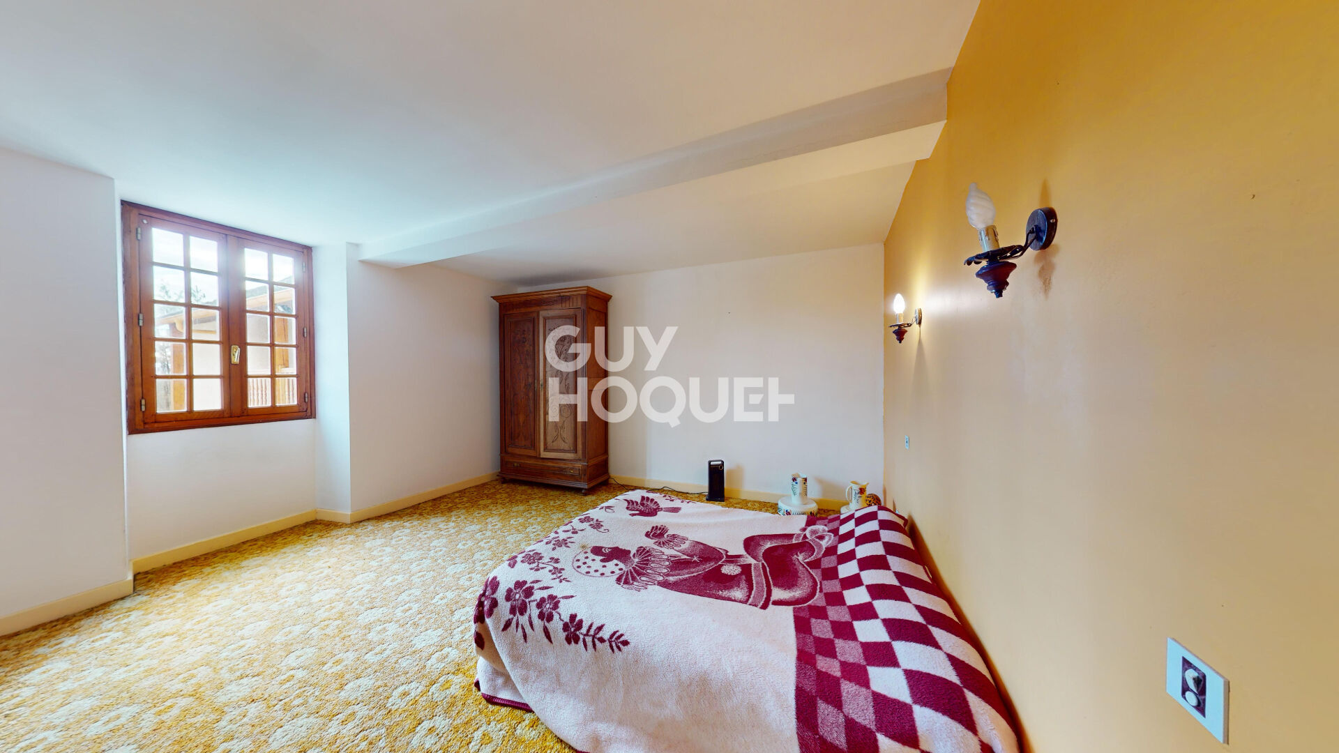 Maison de maître 243 m² avec volumineuses dépendances et grand terrain