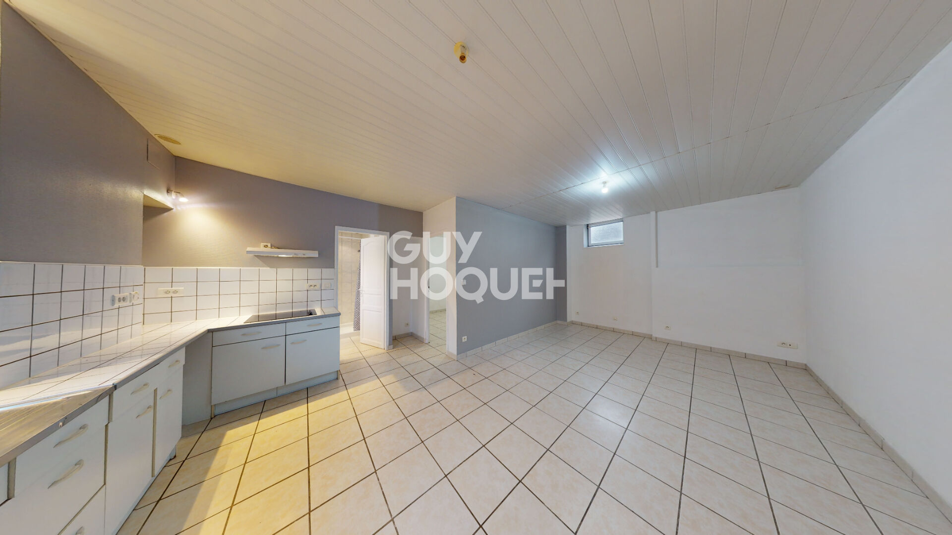 LOCATION d'un appartement 2 pièces (41 m²) à LAGOR