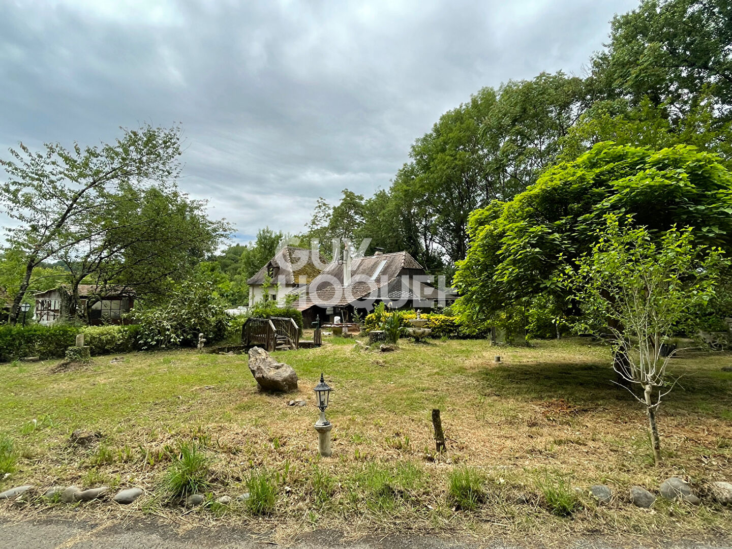 Ancien moulin sans eau ,sur ORTHEZ