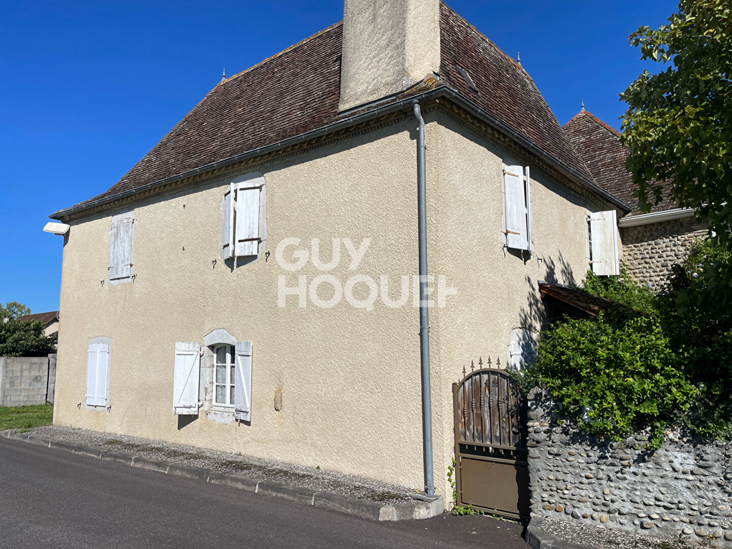 Maison de caractère du XVII ème siècle entièrement rénovée - 5 chambres-362 m² habitables