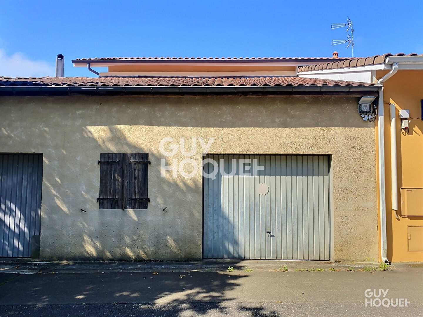 A vendre garage 25 m² centre-ville d'Hagetmau