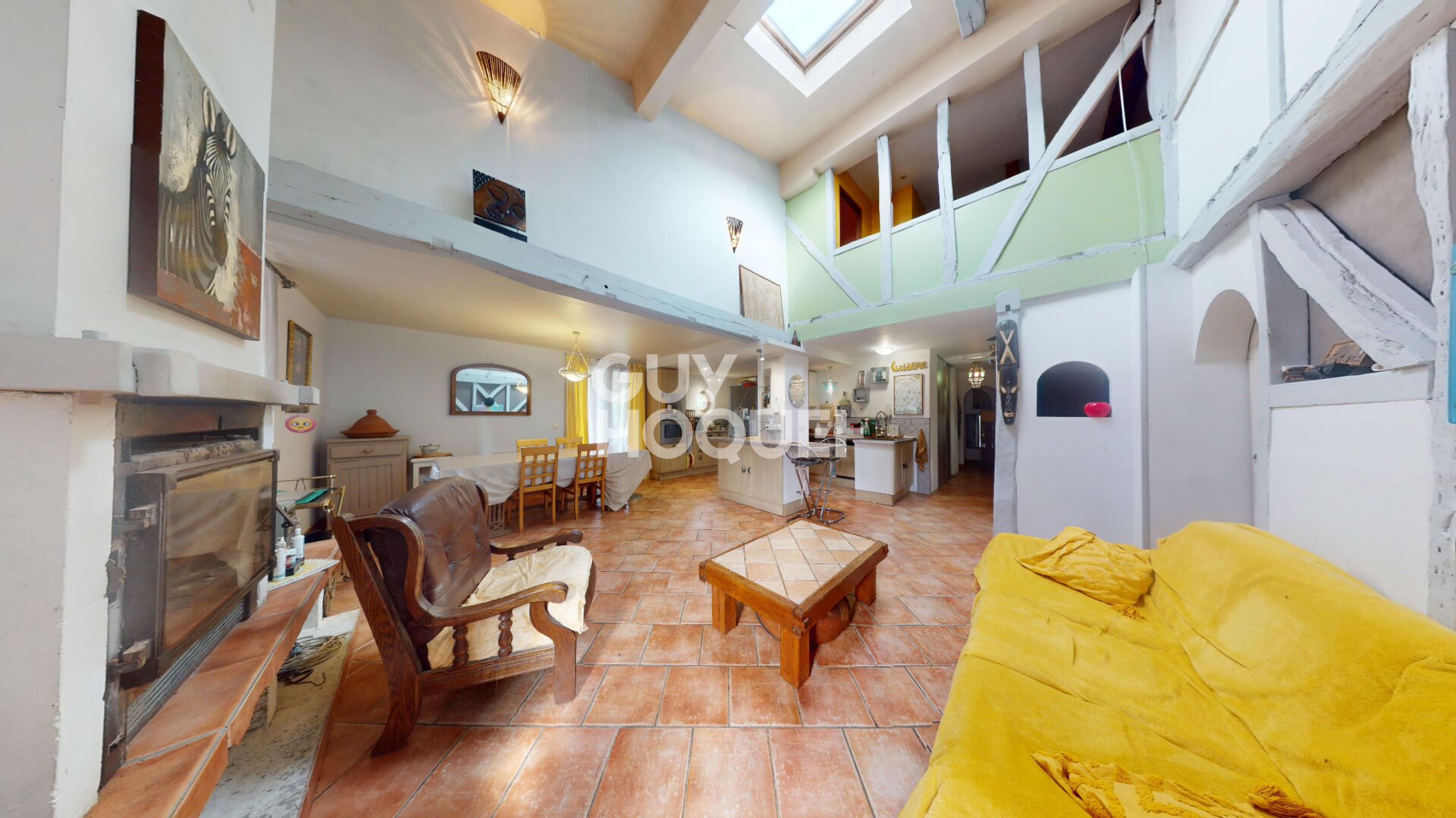 Maison atypique de 367 m²  avec appartements annexe