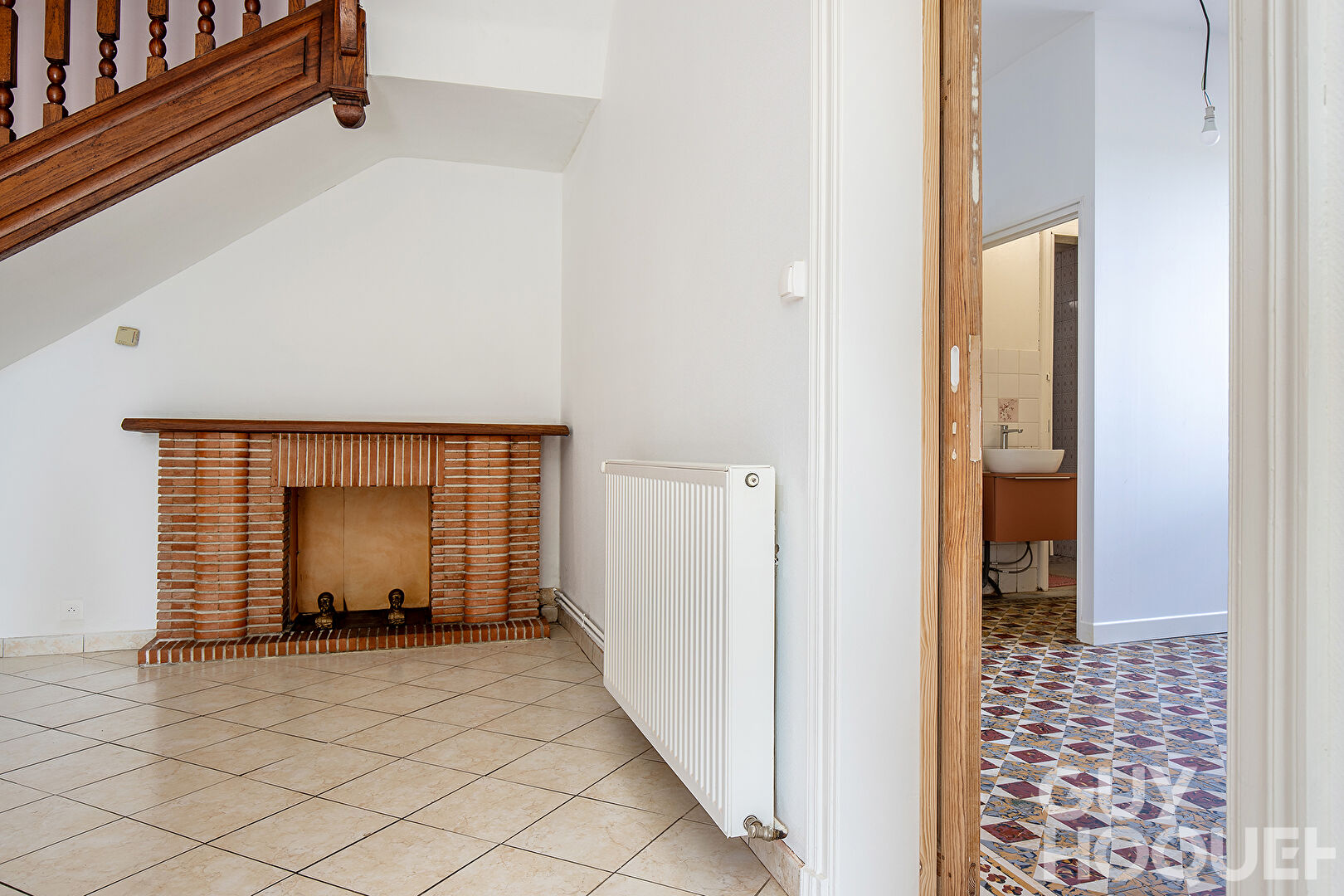 Maison 5 chambres, jardin et dépendances.