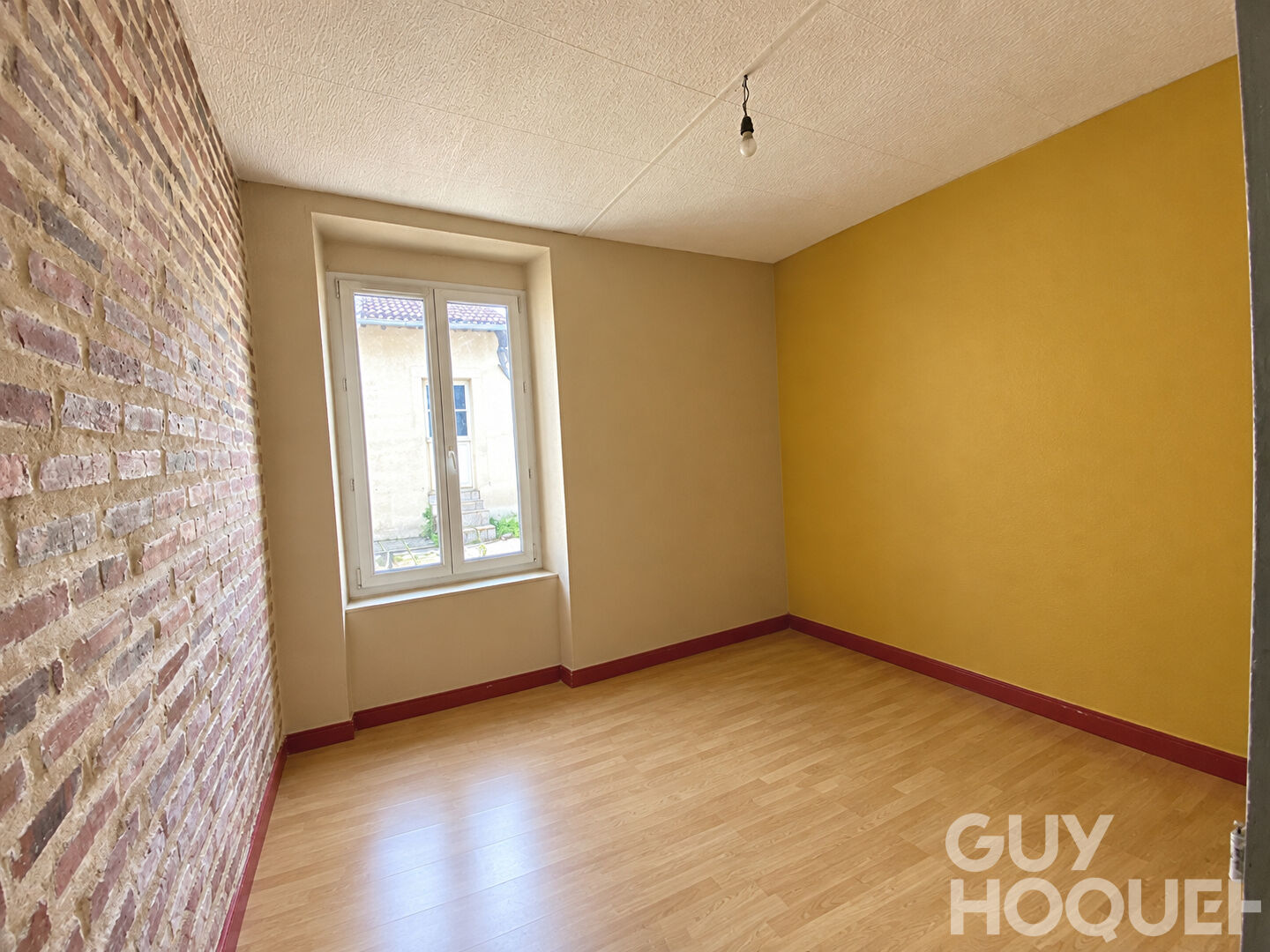 PUYOO  Maison de 78 m² à rénover sur 452 m² de terrain