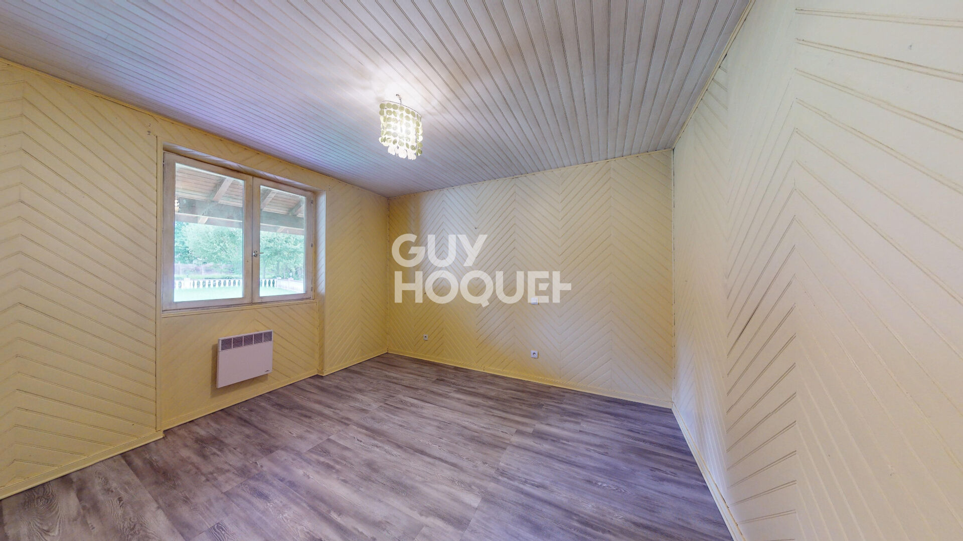 Propriété 371 m² avec dépendances, boxs pour chevaux et 1ha de terrain