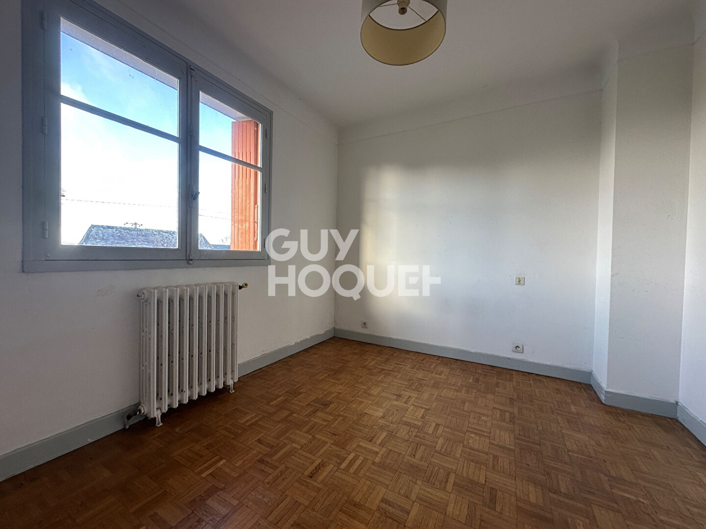 Maison à vendre à 10 MN DE MONEIN  Référence 30468