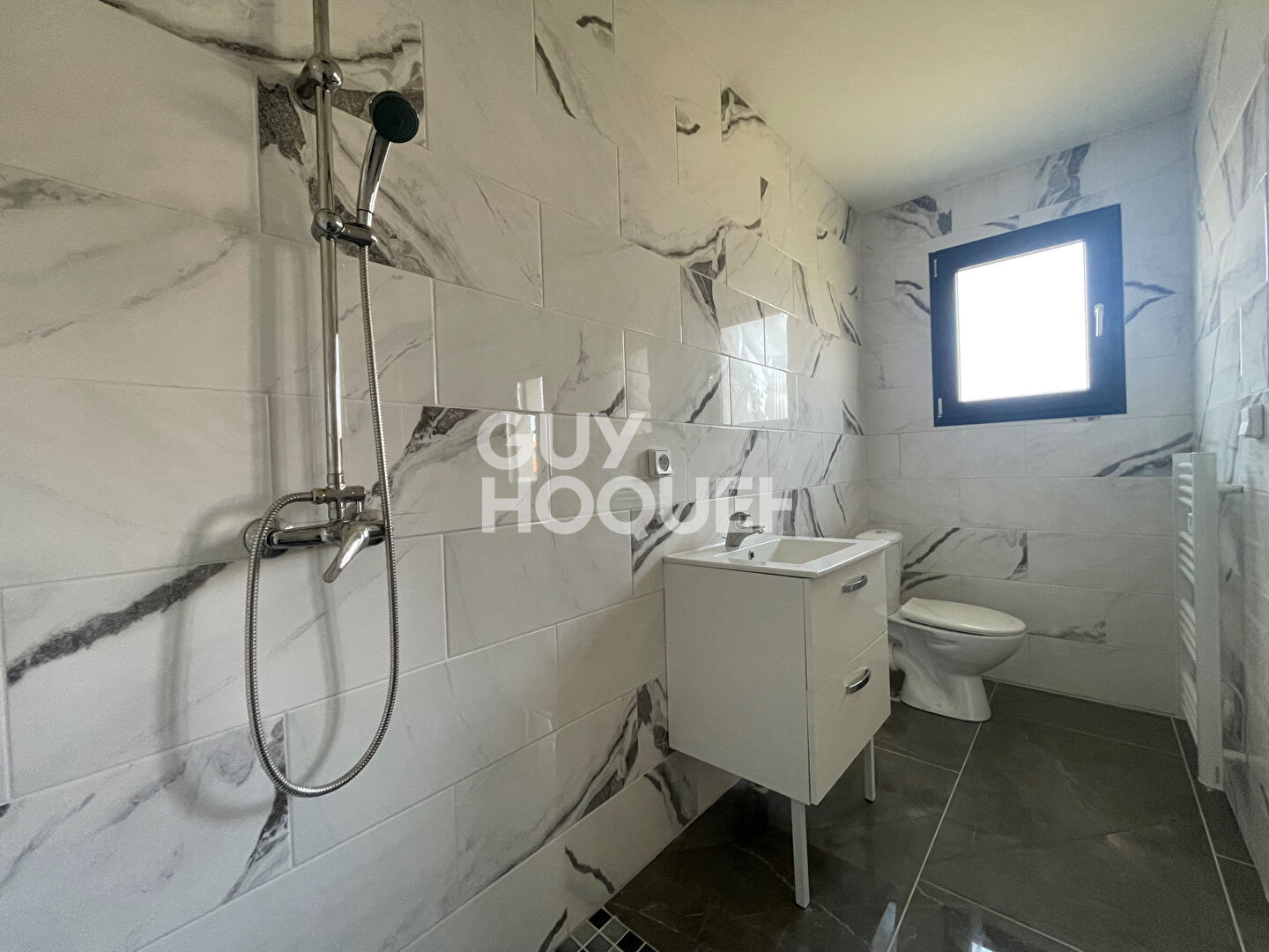 Maison neuve de standing à vendre à Orthez