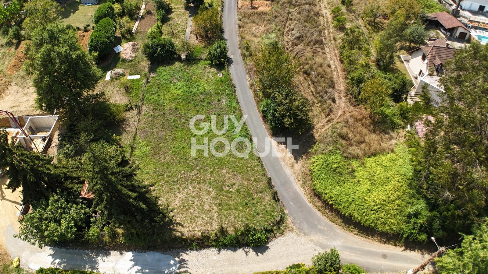 VENTE d'une maison T5 (152 m²) et d'un terrain constructible 15 MN  D ORTHEZ