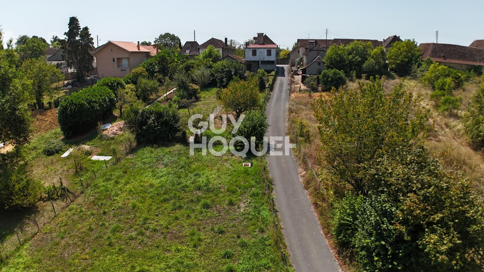 VENTE d'une maison T5 (152 m²) et d'un terrain constructible 15 MN  D ORTHEZ