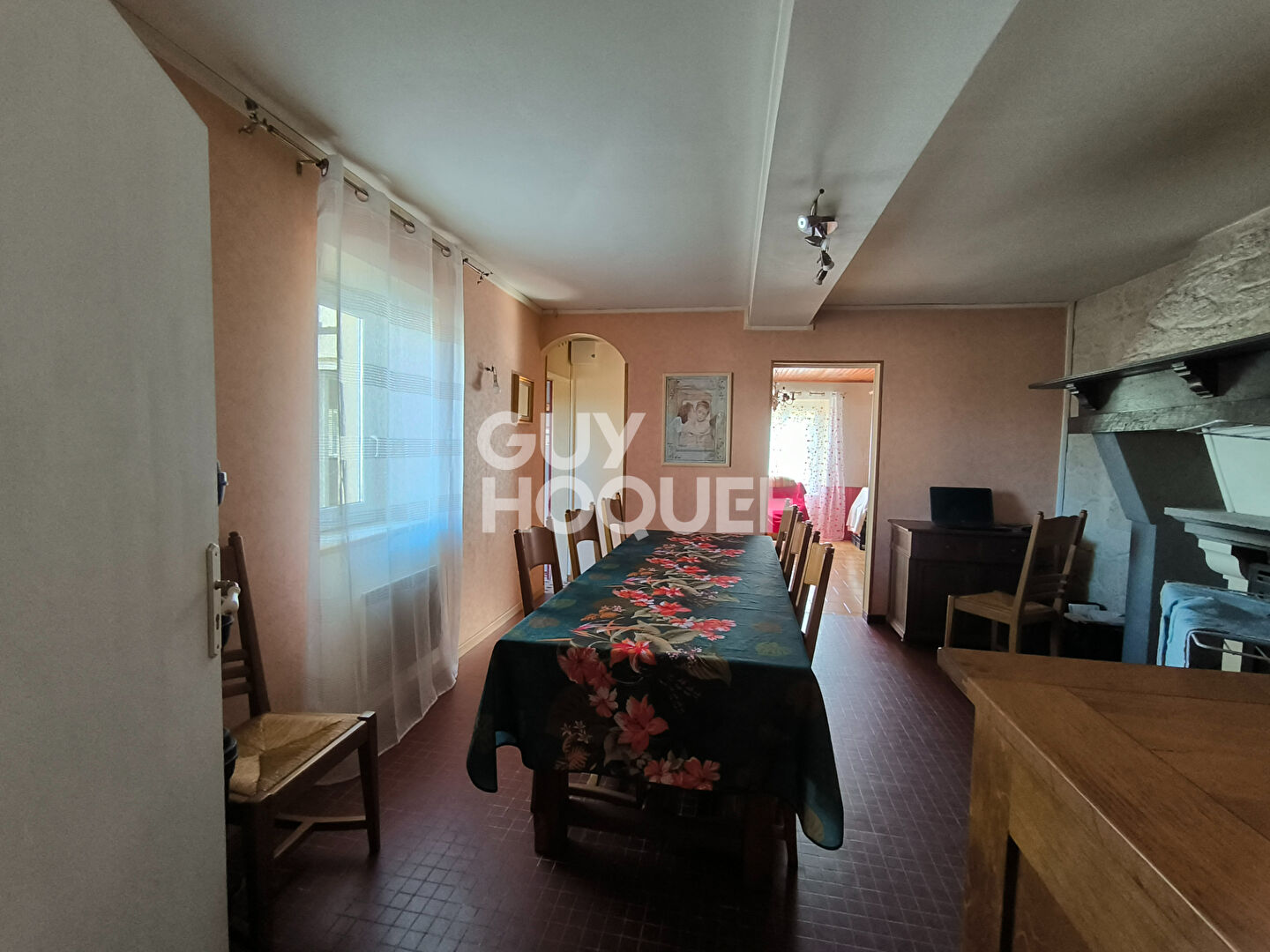 ARBOUCAVE : maison de 5 pièces (147 m²) en vente