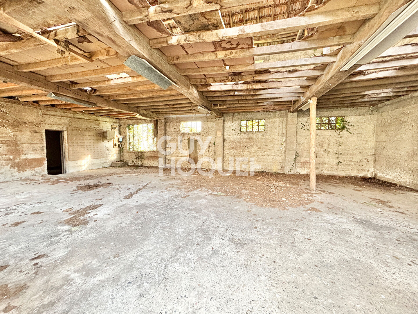 Ensemble immobilier à 5 minutes d'ORTHEZ