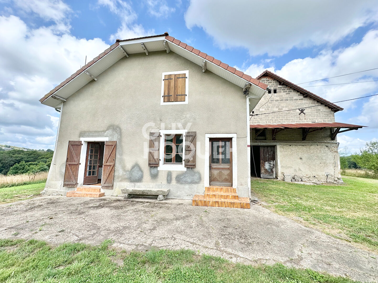 Maison à réhabiliter proche d'Orthez avec dépendance
