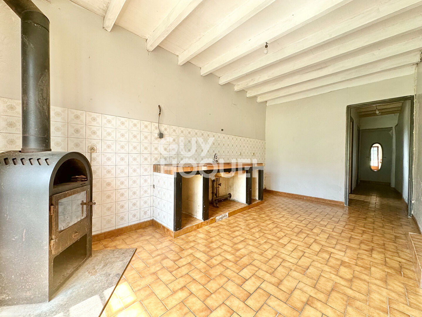 Maison à réhabiliter proche d'Orthez avec dépendance