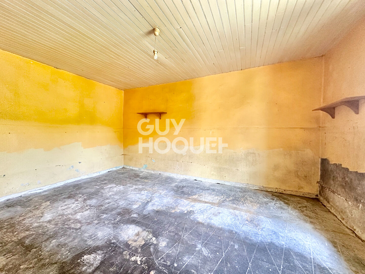 Maison à réhabiliter proche d'Orthez avec dépendance