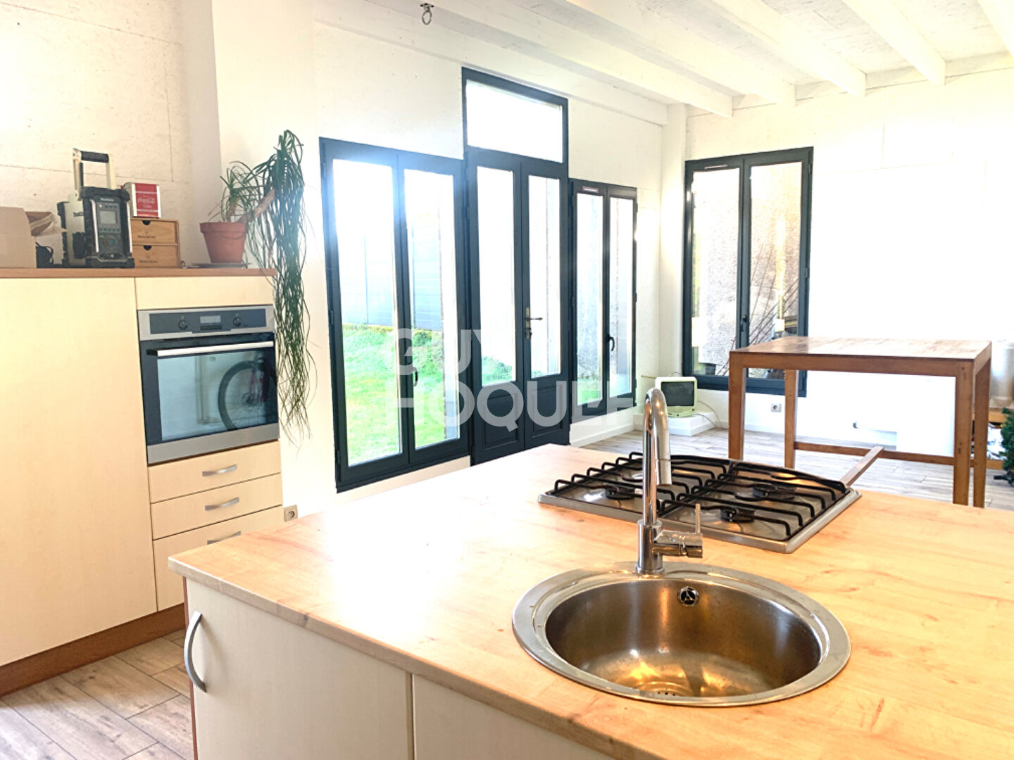 Charmante maison béarnaise ouverte sur grange rénovée