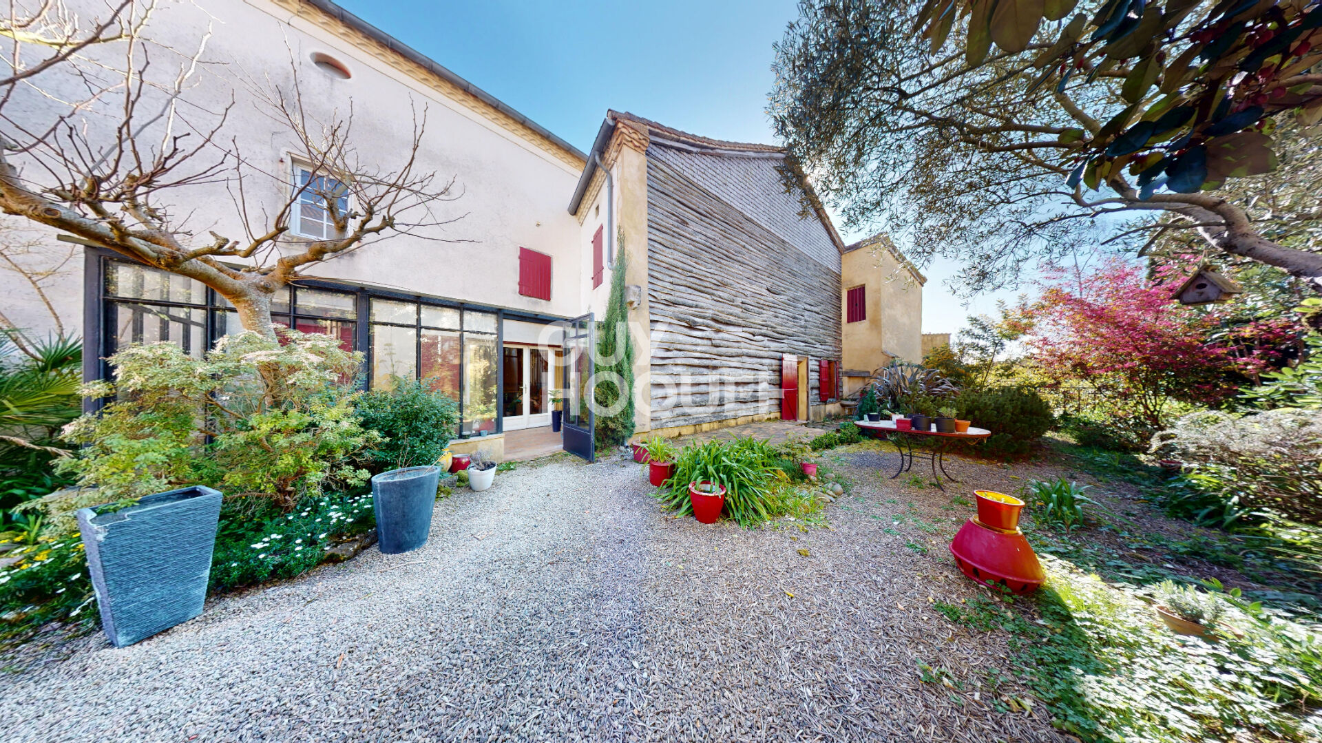 Magnifique maison de maître 353 m² avec dépendances, jardin et 1,6 ha de bois