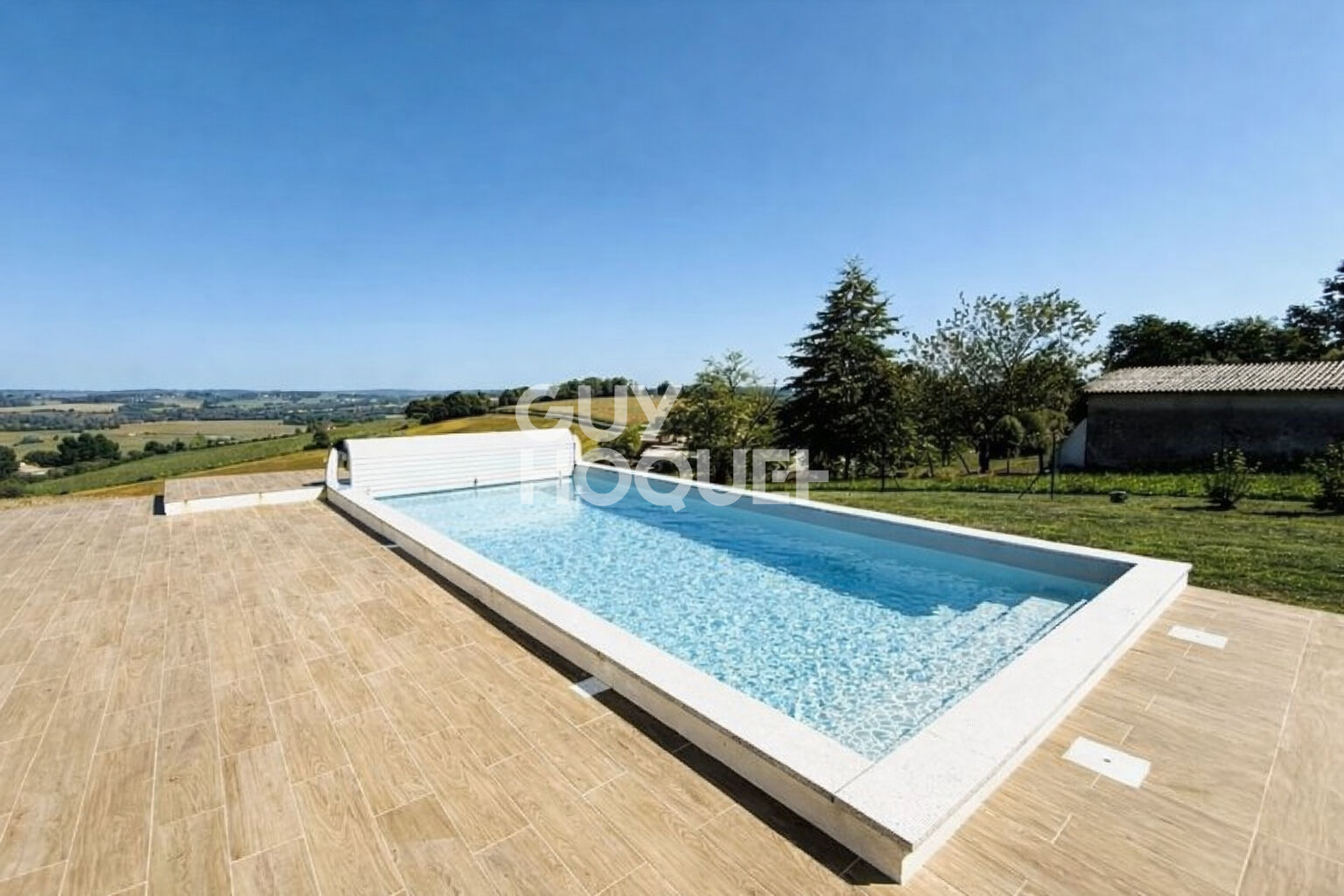 Maison contemporaine avec piscine et garage proche d'ORTHEZ