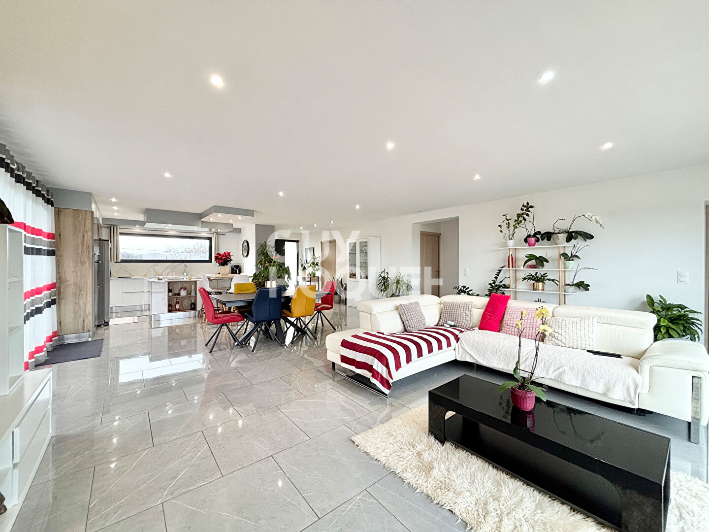 Maison contemporaine avec piscine et garage proche d'ORTHEZ