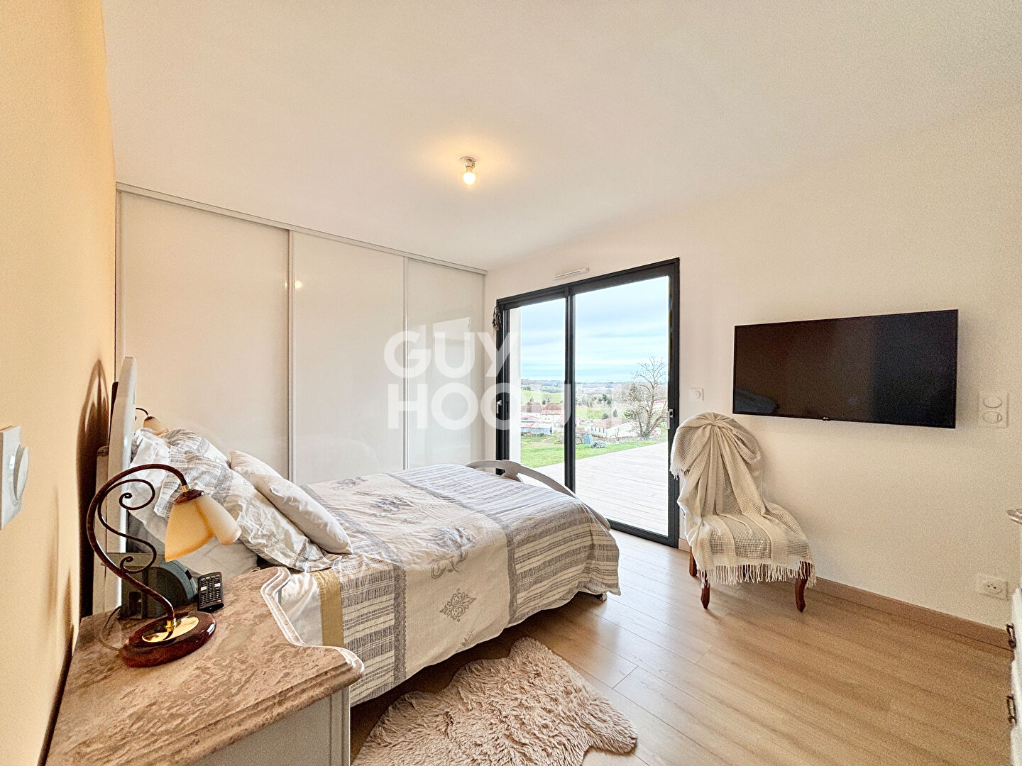 Maison contemporaine avec piscine et garage proche d'ORTHEZ