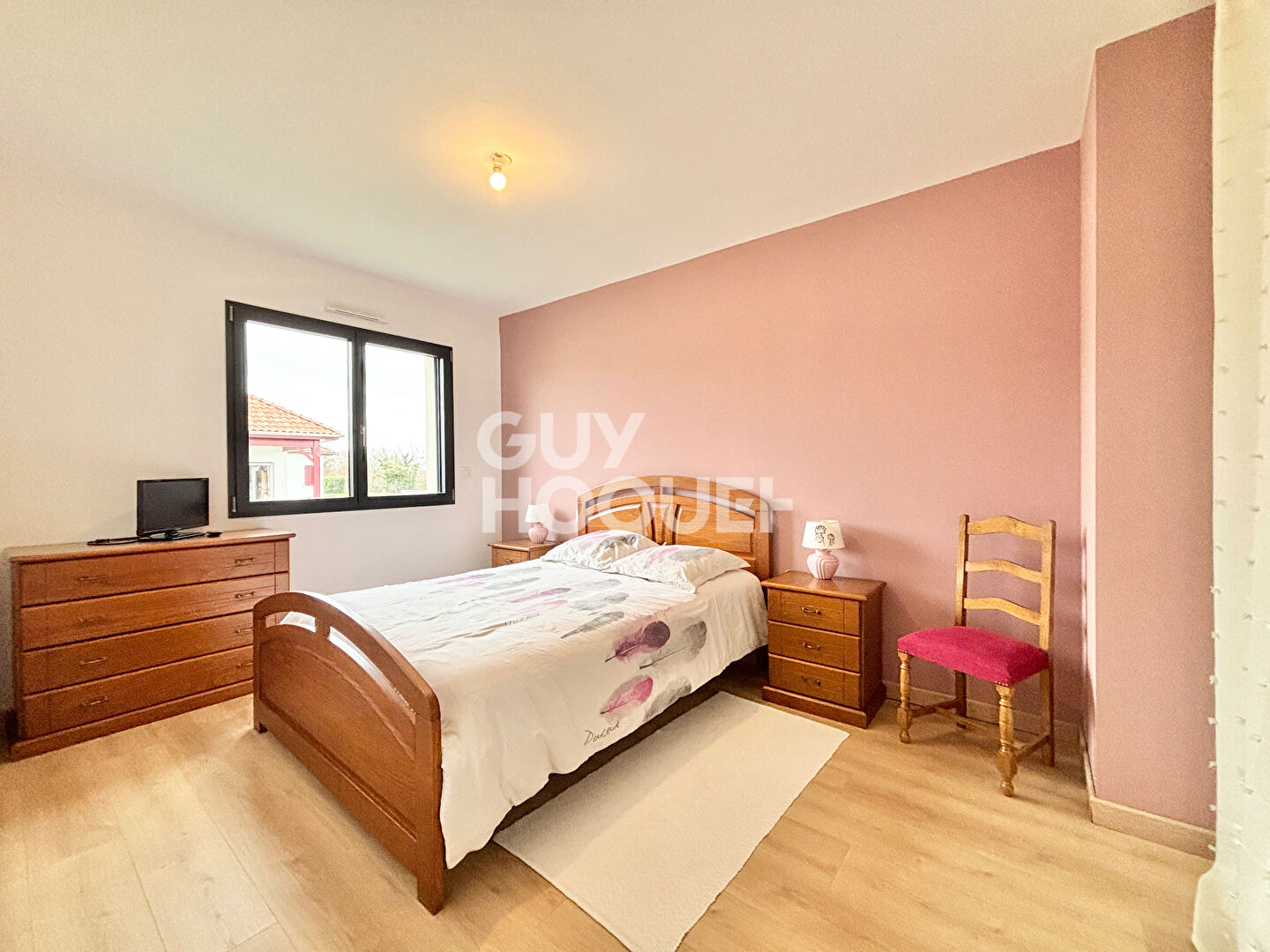 Maison contemporaine avec piscine et garage proche d'ORTHEZ