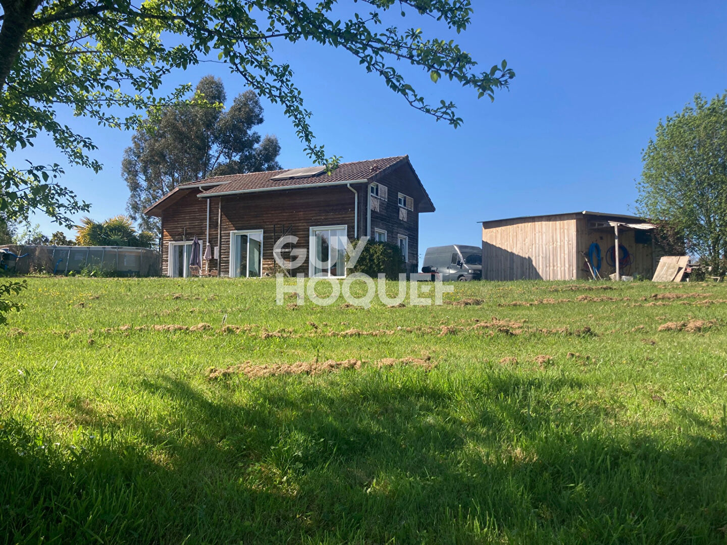 Maison MEUBLEE à louer à Nassiet - 4 pièces avec jardin spacieux