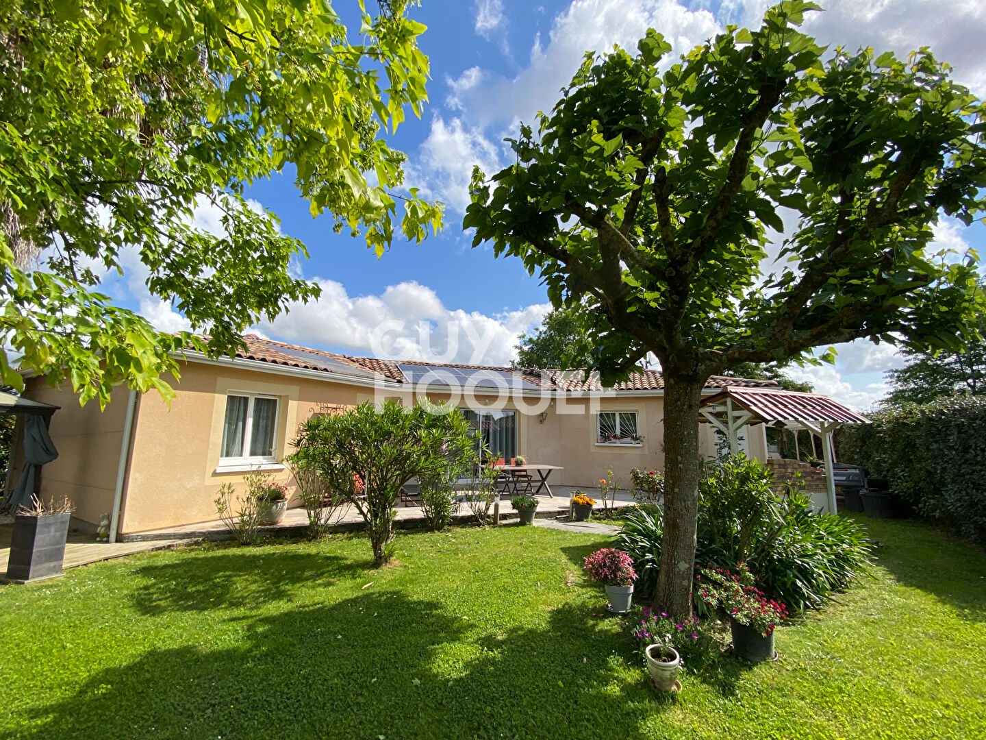 Maison 4 chambres de plain-pied.