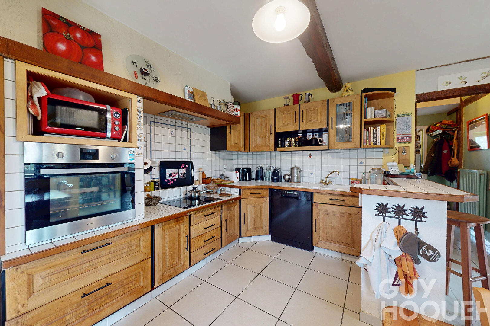 Maison de caractère en pierres apparentes 158 m² avec piscine et dépendance