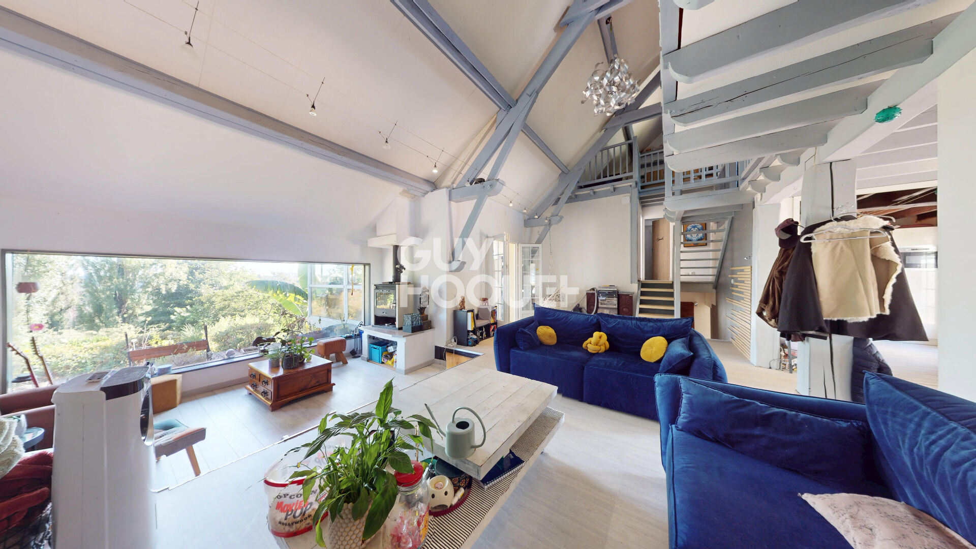 Maison d'Exception à Doazon (64) -5 pièces -173 m² habitables -Piscine - Terrain 4 490 m² - Panneaux Photovoltaïques