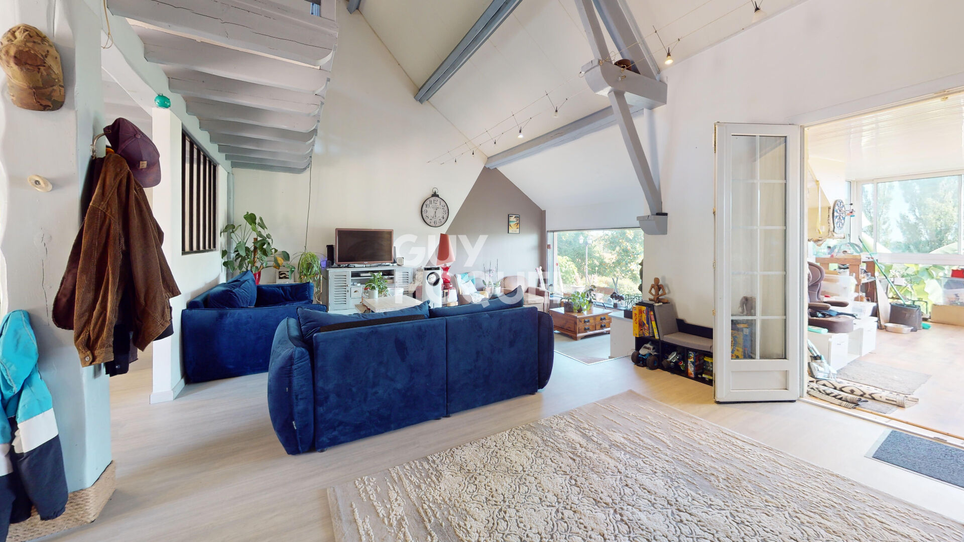 Maison d'Exception à Doazon (64) -5 pièces -173 m² habitables -Piscine - Terrain 4 490 m² - Panneaux Photovoltaïques