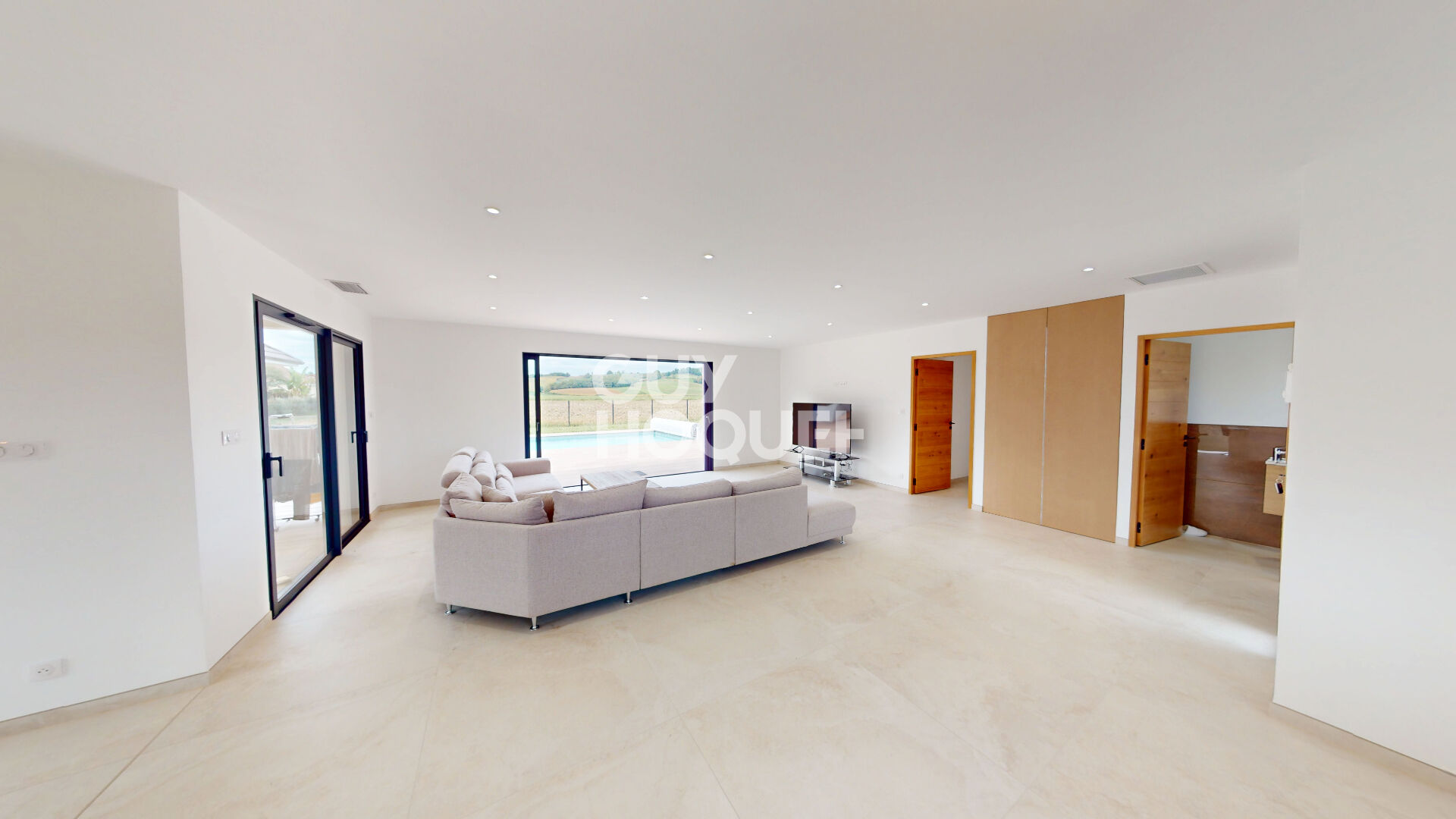 Maison neuve- moderne et prestigieuse