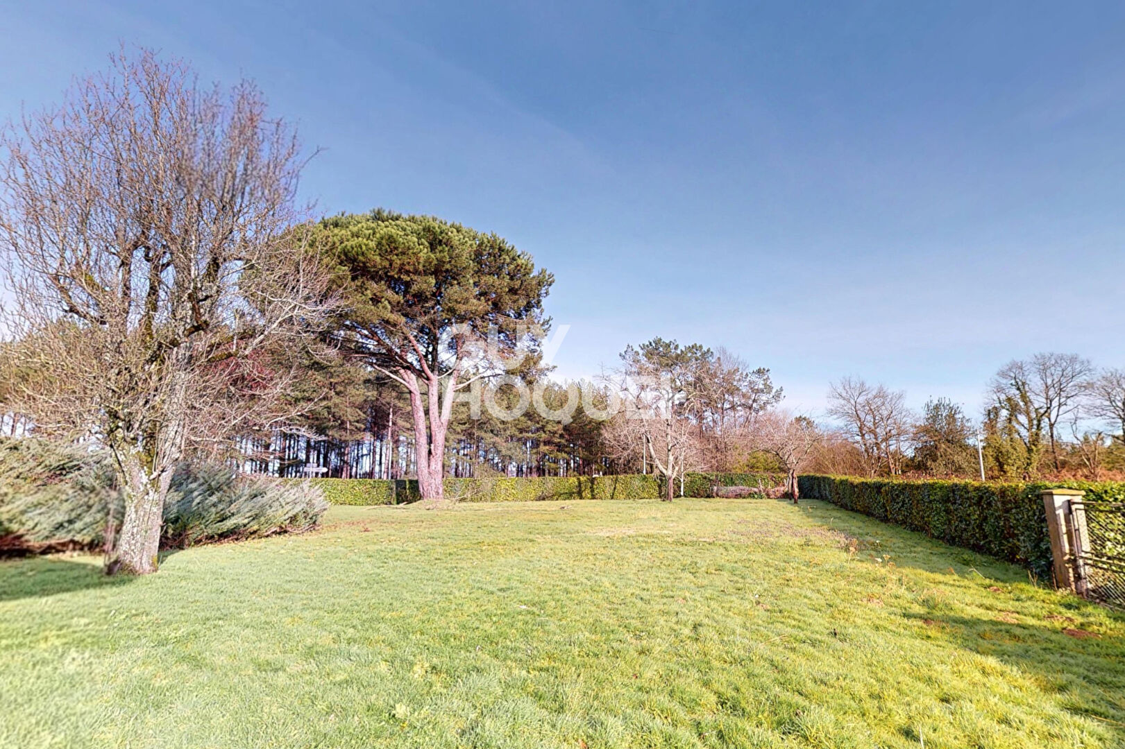 Maison sur sous sol à fort potentiel aux portes d'Hagetmau