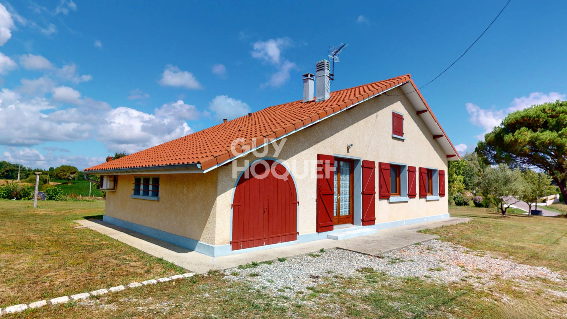 À VENDRE : Maison de plain-pied 81 m² cadre campagne proche centre-ville Hagetmau