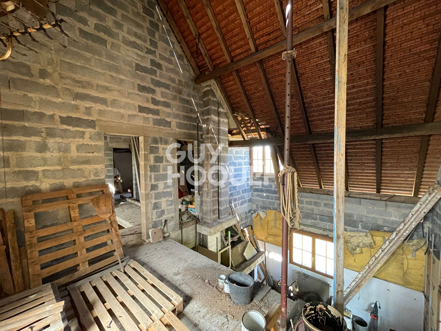 Maison familiale à terminer proche ORTHEZ