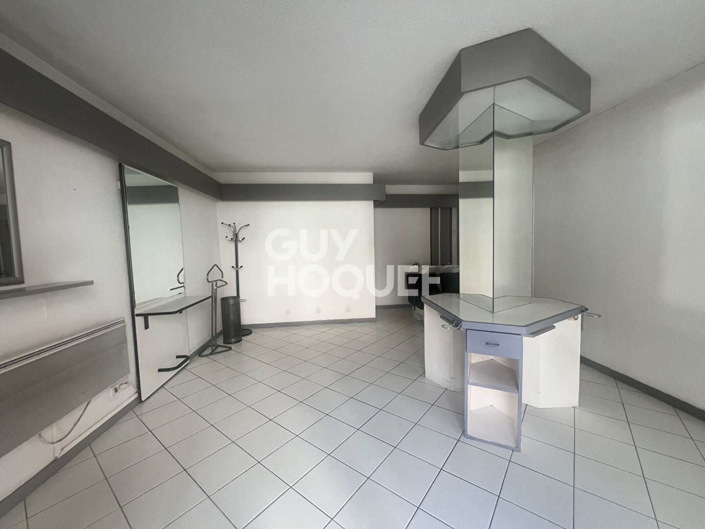 Local commercial 25 m² loué au centre ville d'Orthez