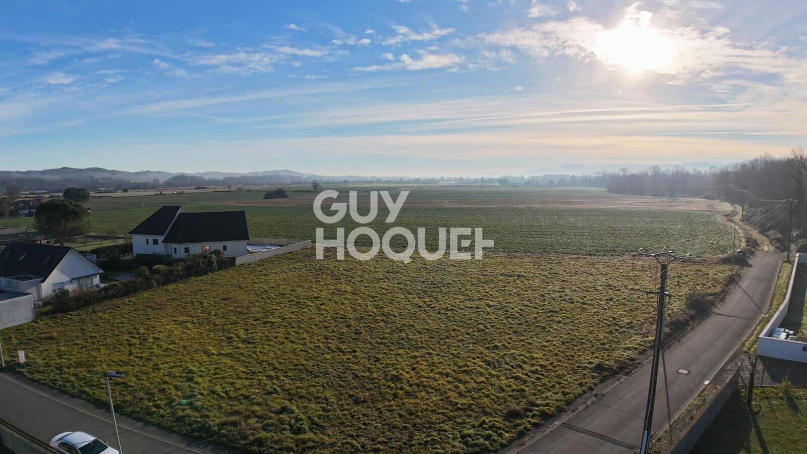 Terrain plat viabilisé avec vue sur les Pyrénées à Labastide-Cézéracq