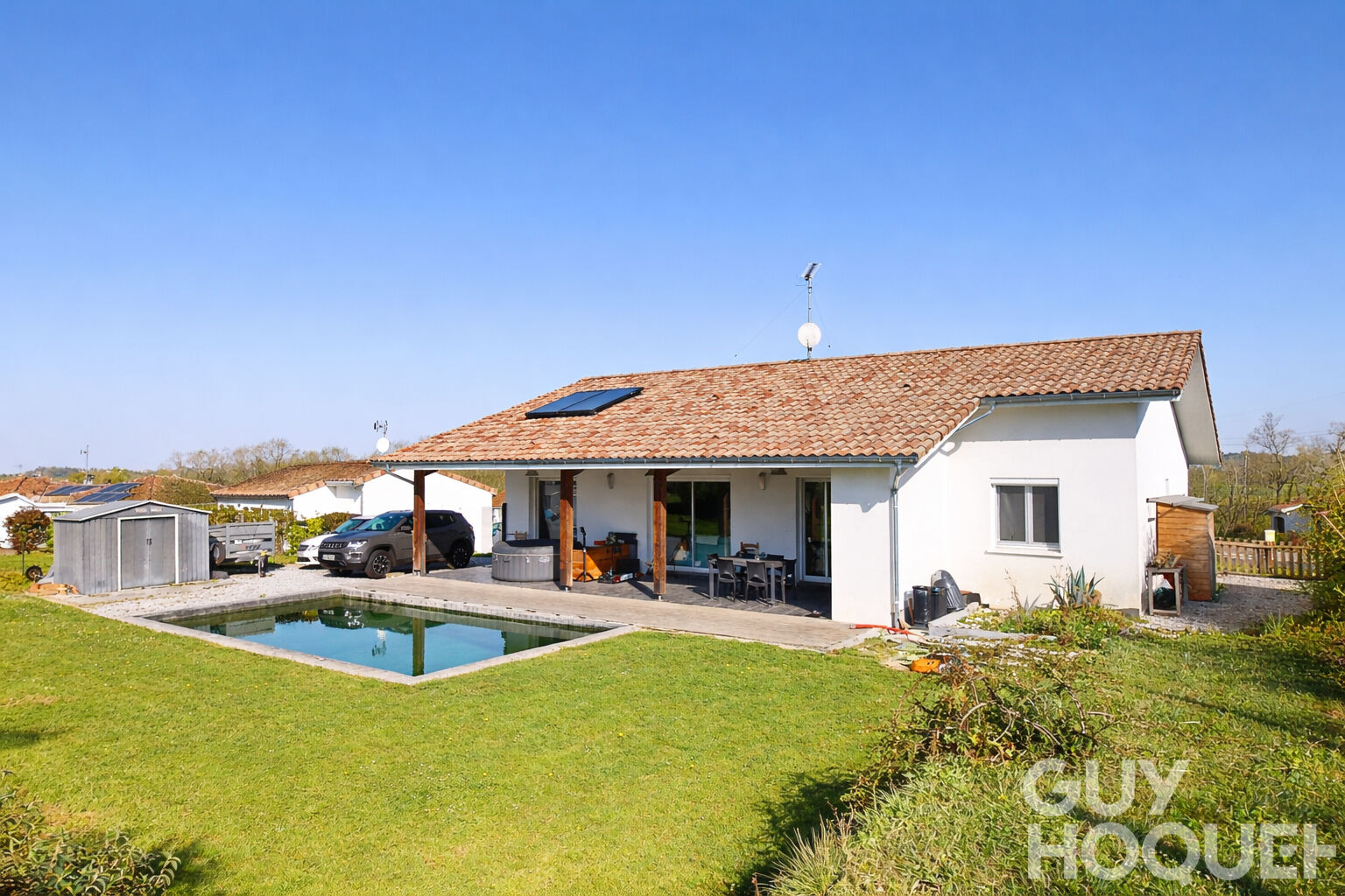 Maison contemporaine de plain-pied avec jardin entre Hagetmau et Amou