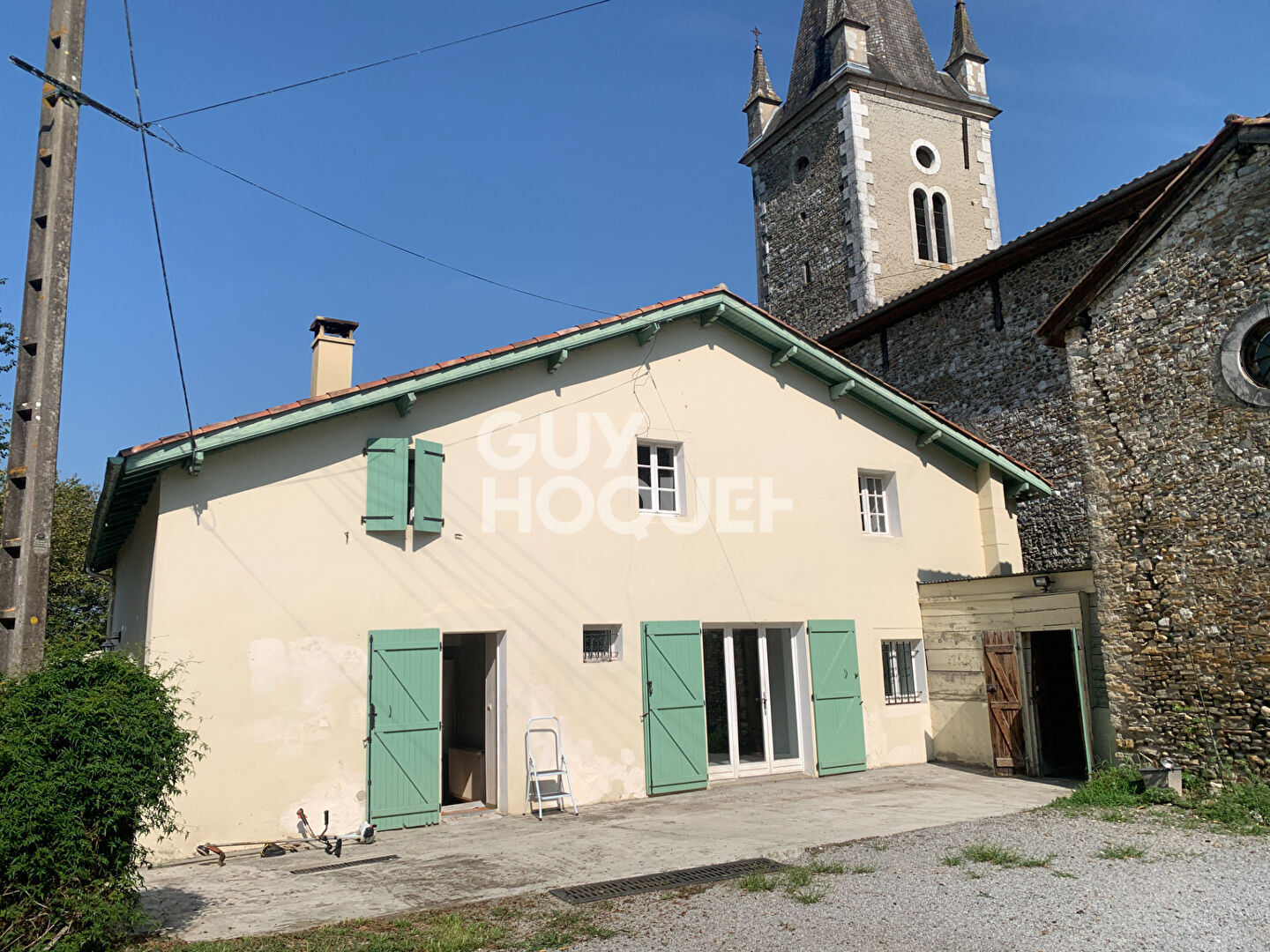 Maison spacieuse à vendre à Ramous - 5 chambres et grand terrain