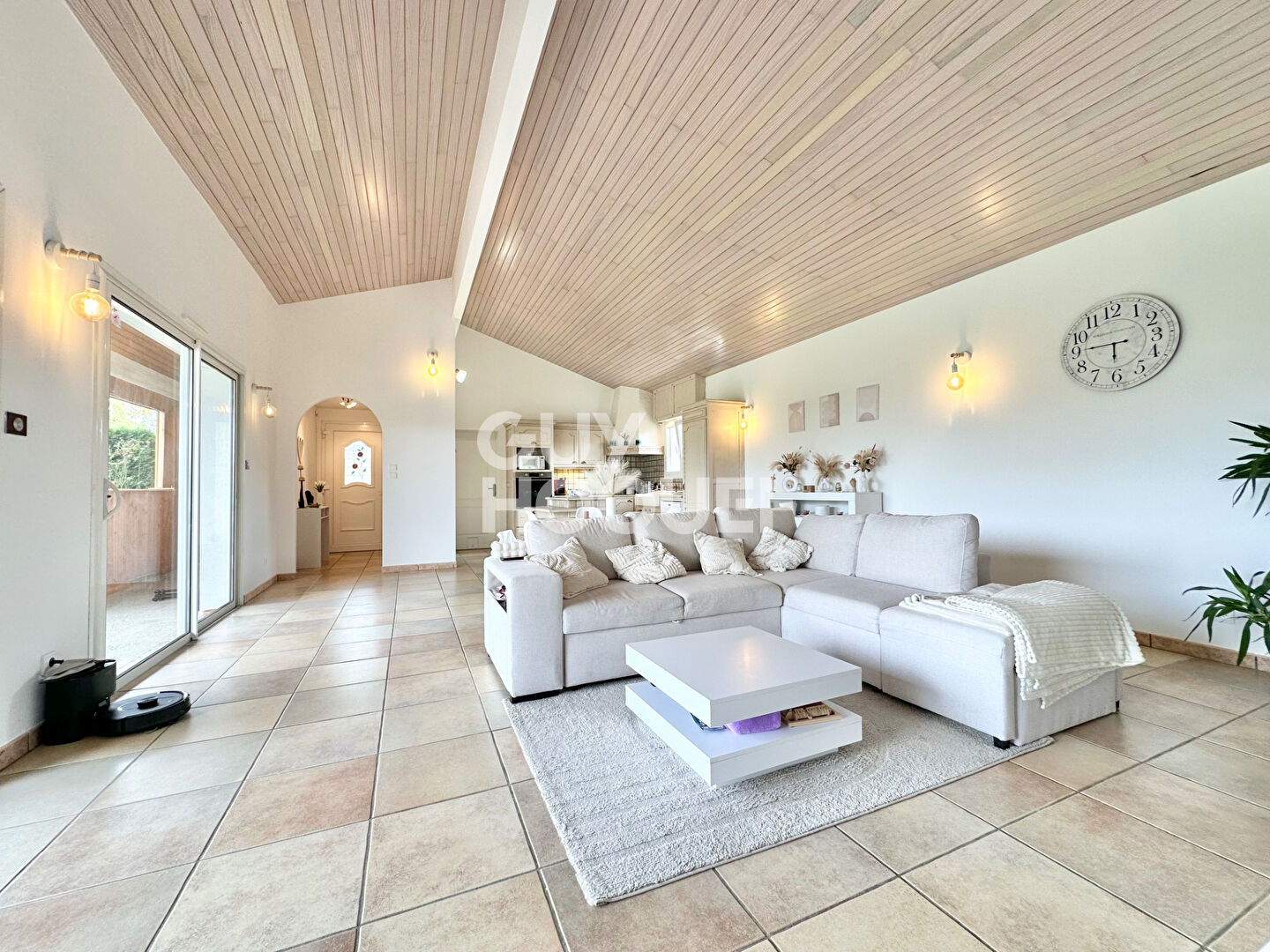 Maison de plain pied proche d'HAGETMAU de 111 m² avec piscine