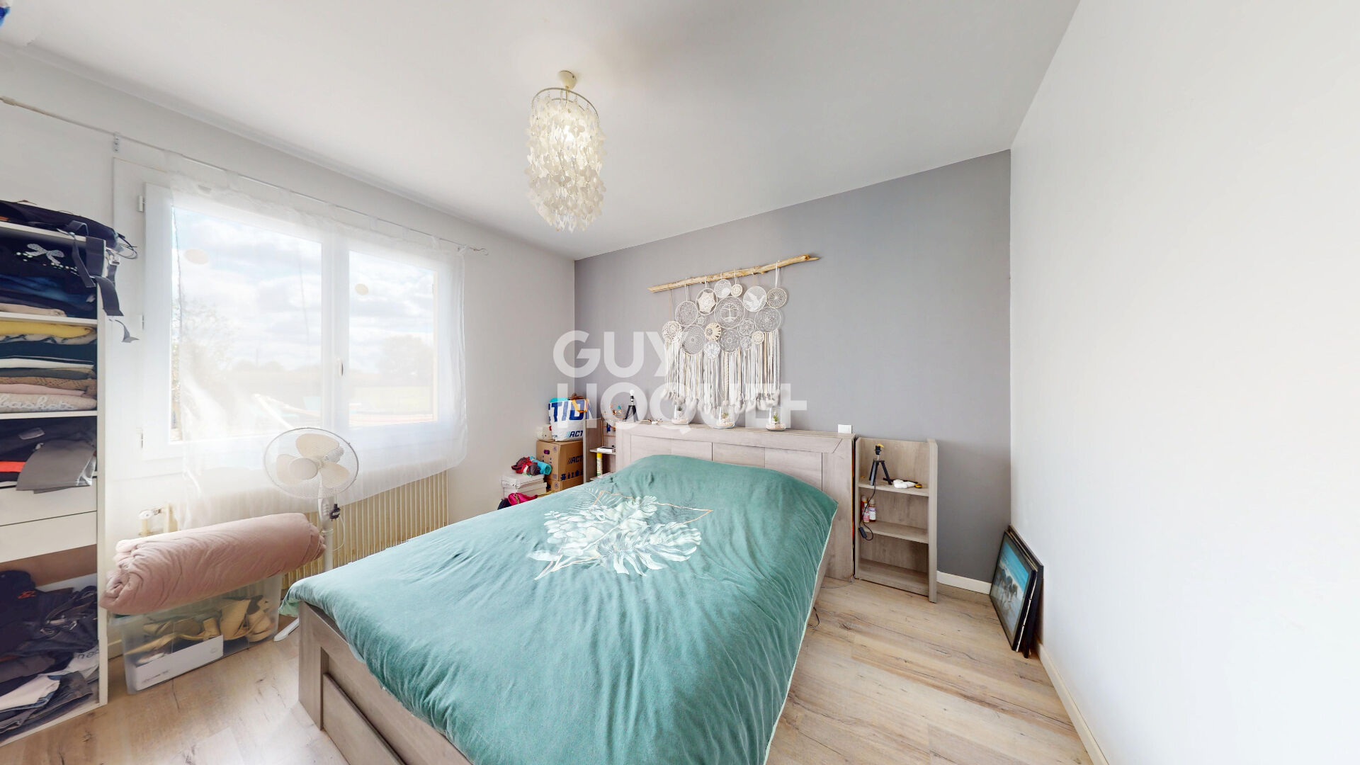 Propriété 258 m² avec piscine, 1.1 ha de terrain et hangar proche Hagetmau