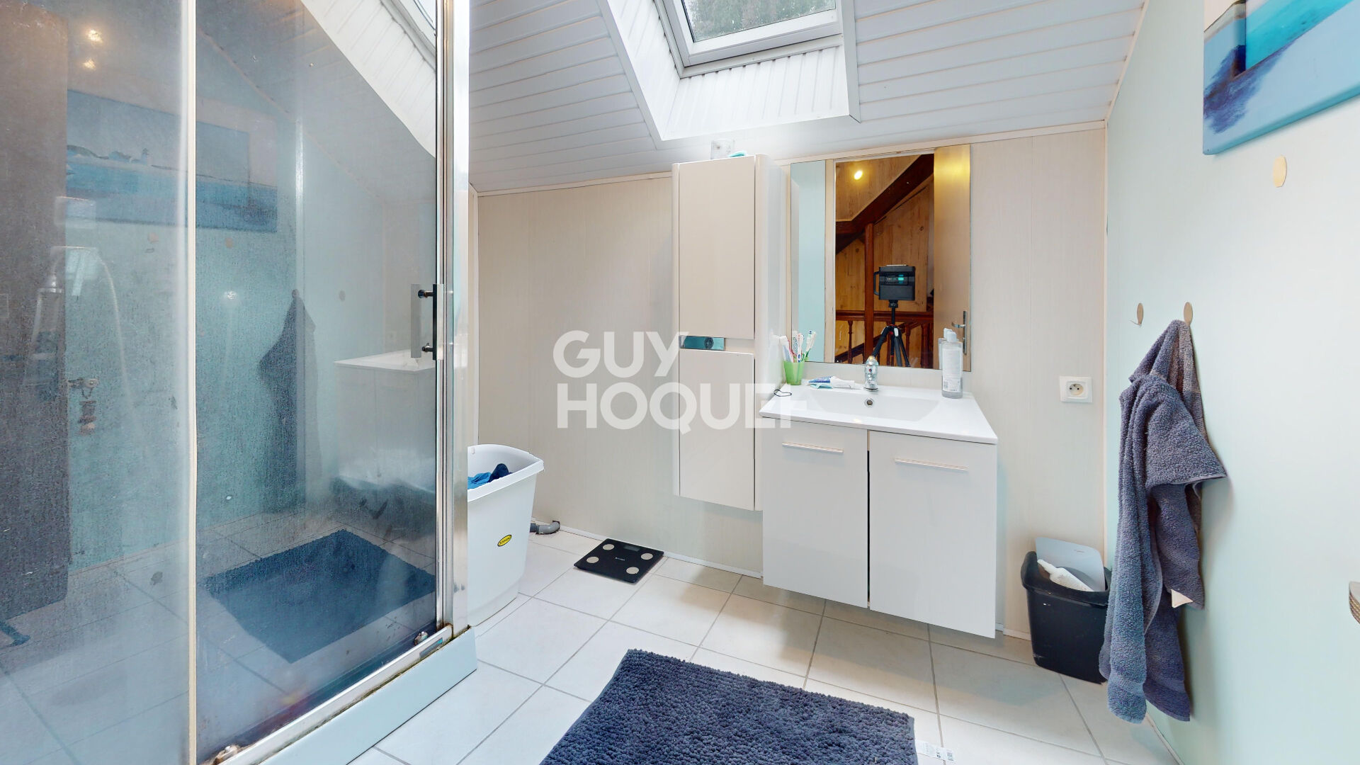 Propriété 258 m² avec piscine, 1.1 ha de terrain et hangar proche Hagetmau